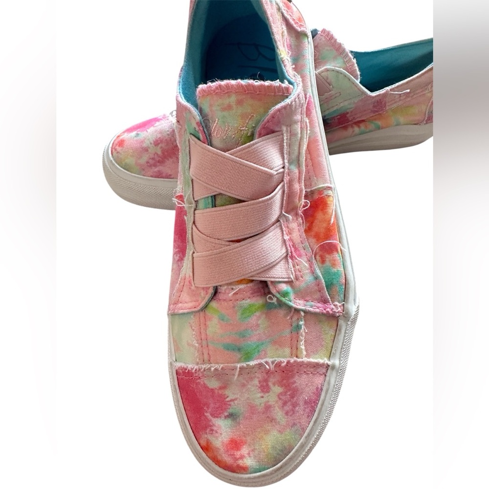 Blowfish Malibu Tie-Dye Slip-On Canvas Sneakers in Pink Multi Size 10
